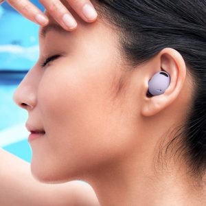 galaxy-buds2-pro-fit-buds-with-model